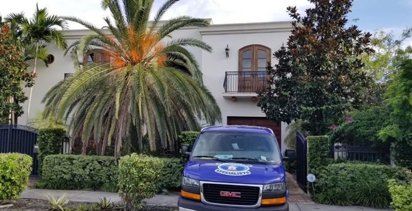 Miami Gardens Water Damage technicians near you